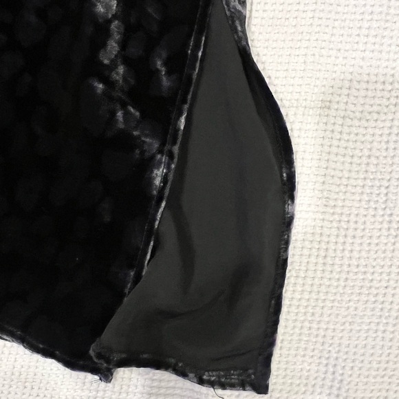 TRF ZARA velvet tank! - Picture 4 of 5